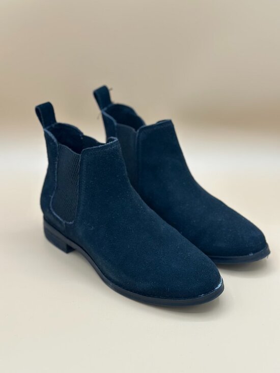 Toms Shoes - TOMS Black Suede Chelsea Ankle Boots Women’s Size 5.5 Classic Pull-On Booties